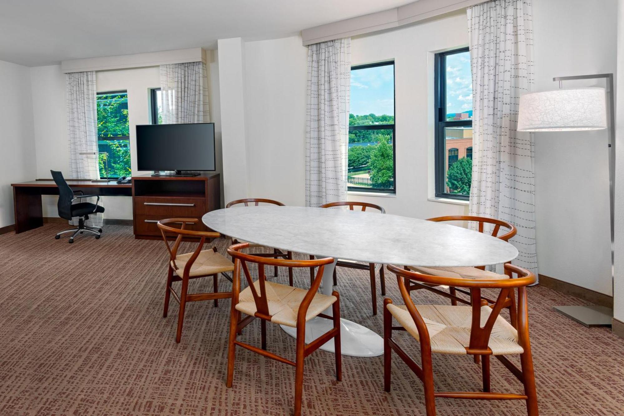 Residence Inn By Marriott Charlottesville Downtown Εξωτερικό φωτογραφία